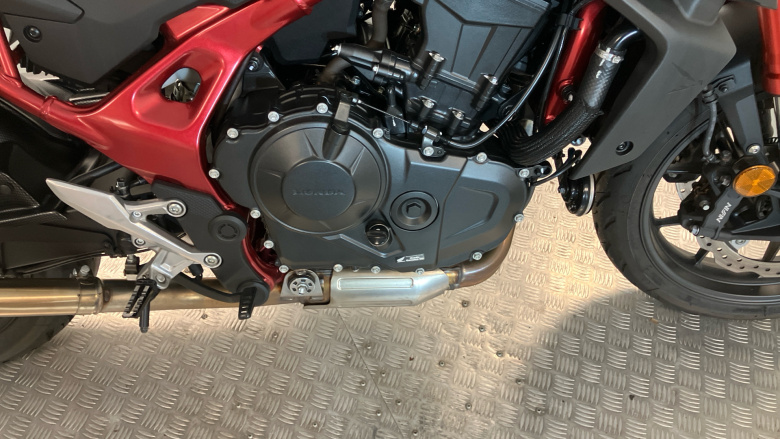 (23MY) Honda CB750 Hornet